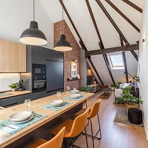 Homes Penthouse Lazcano 5 Apartamento