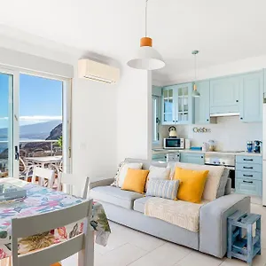 https://boutique-apartment-with-bbq-terrace-and-ocean-views.adeje-hotels.com