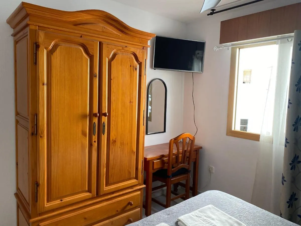 Проживание в семье Malaga Centro Habitaciones Privada En Apartamento Compartidos